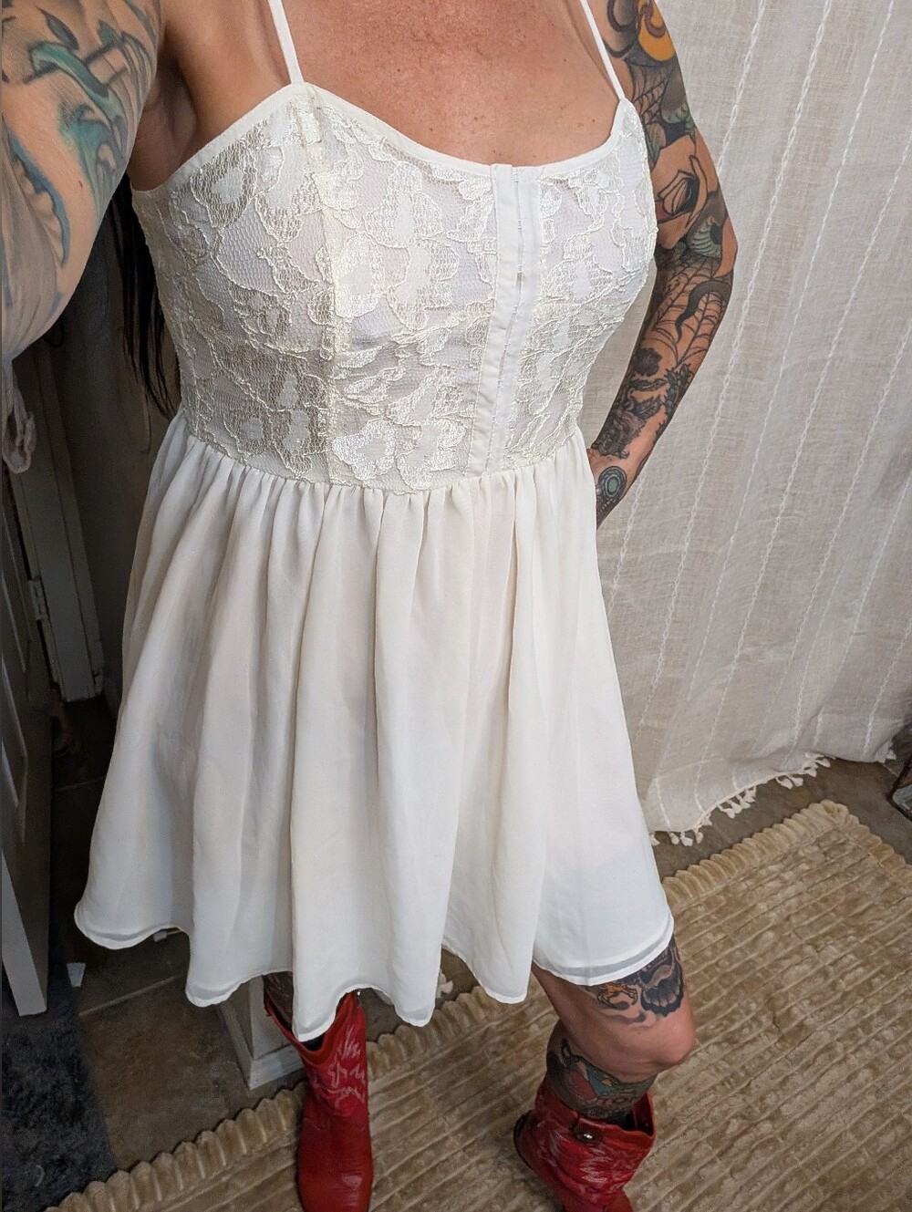 Forever 21 Cream Lace Circle Skater Dress